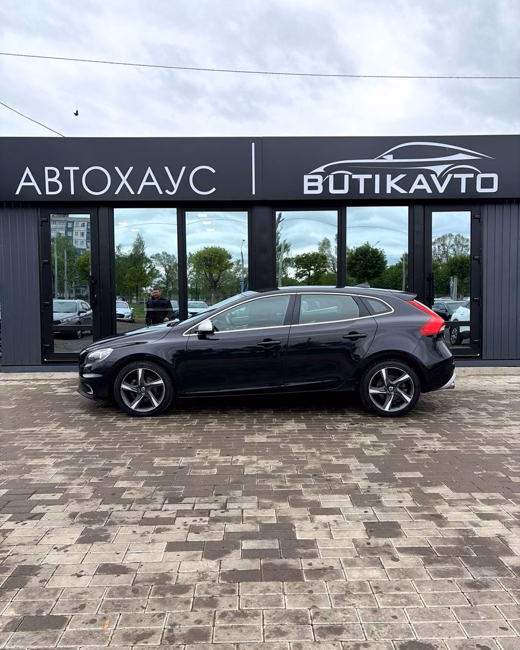 Volvo V40 фото 14