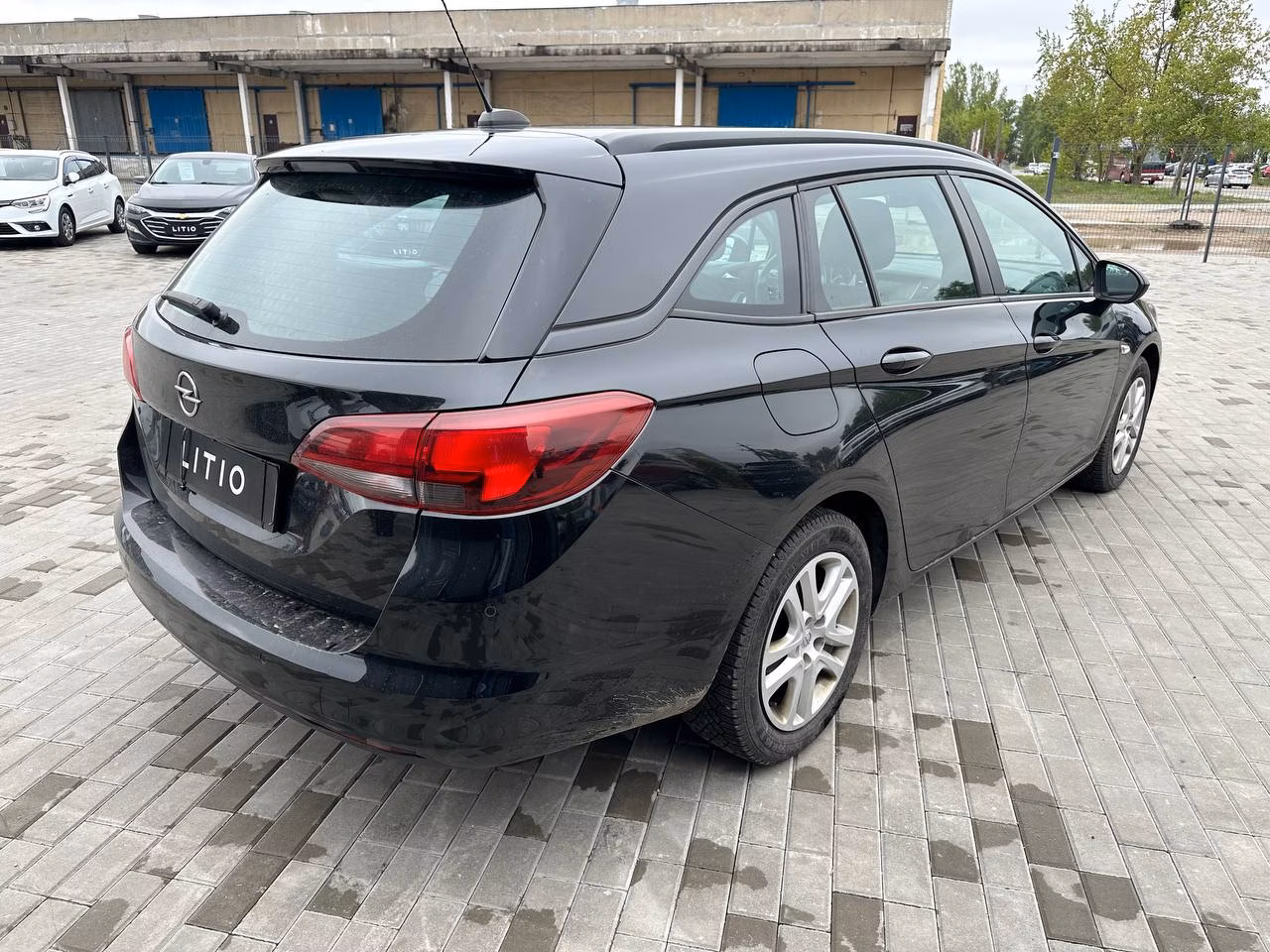 Opel Astra фото 7