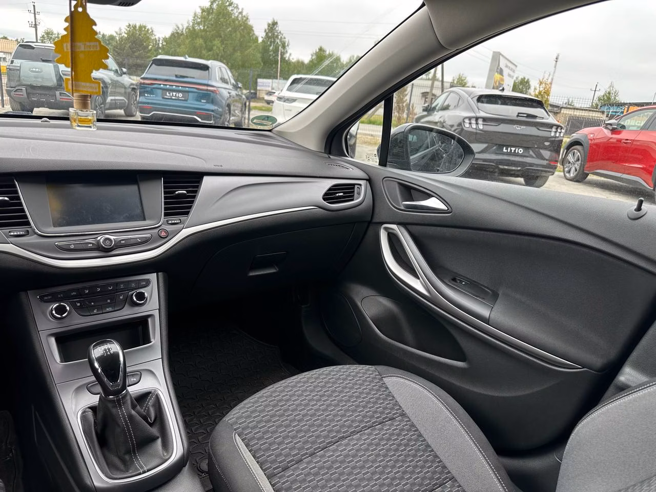 Opel Astra фото 13