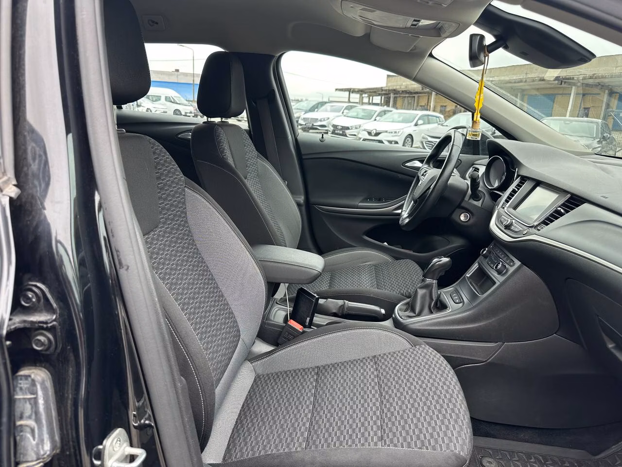 Opel Astra фото 14