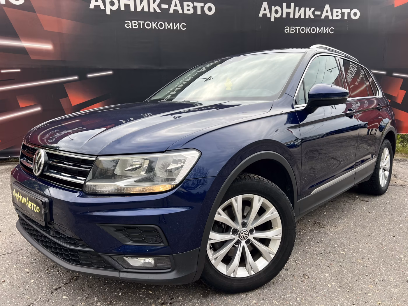 Volkswagen Tiguan фото 2