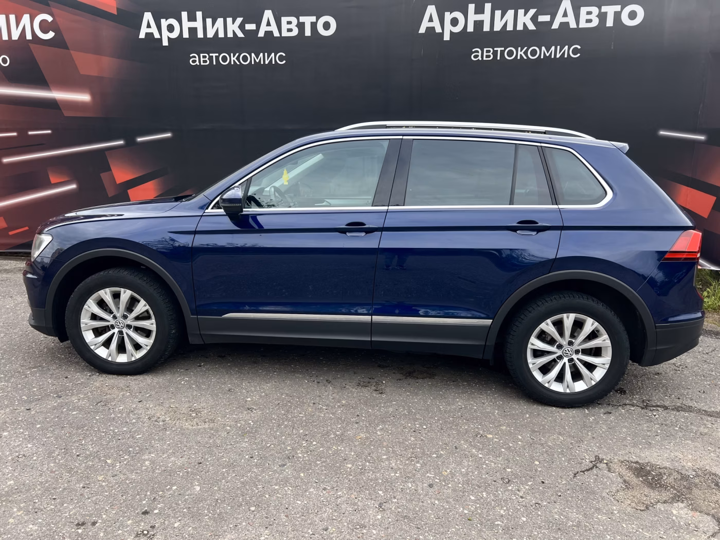 Volkswagen Tiguan фото 8