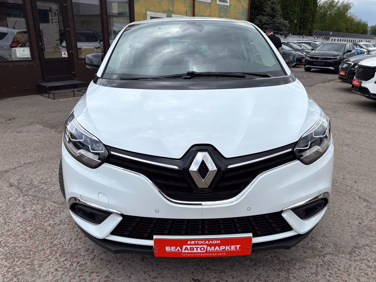 Renault Grand Scenic фото 2