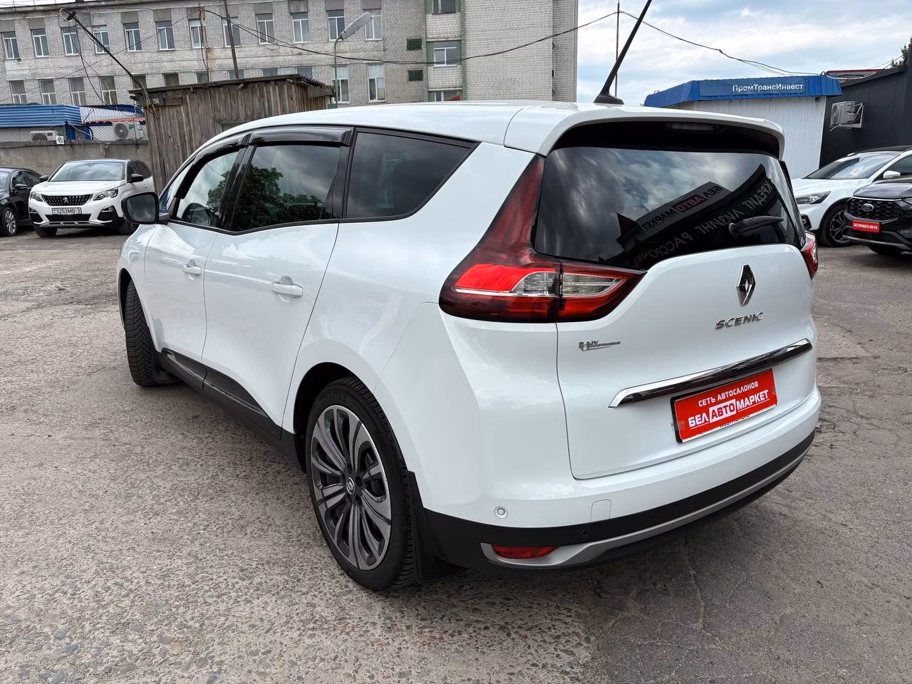 Renault Grand Scenic фото 7
