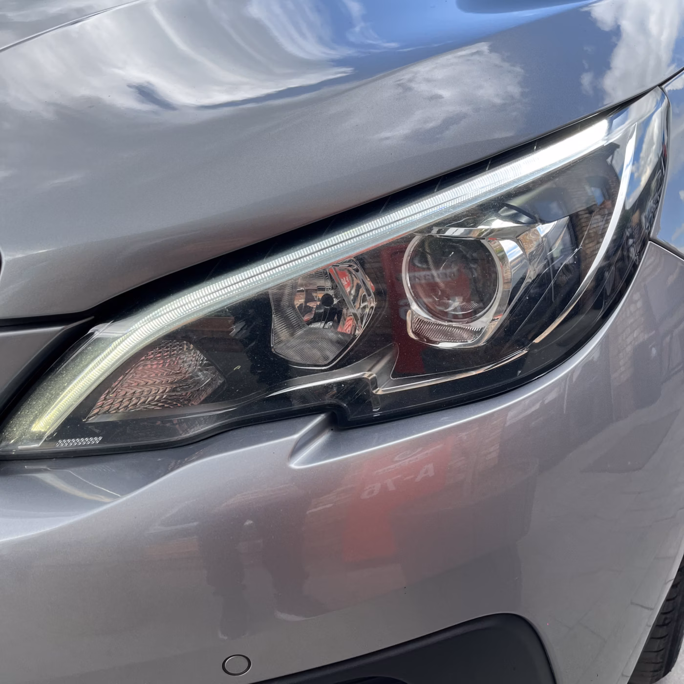 Peugeot 308 фото 8