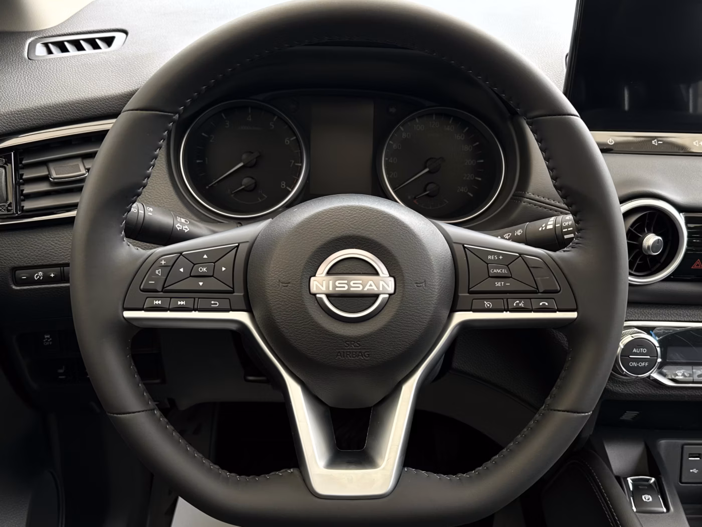 Nissan Qashqai фото 11