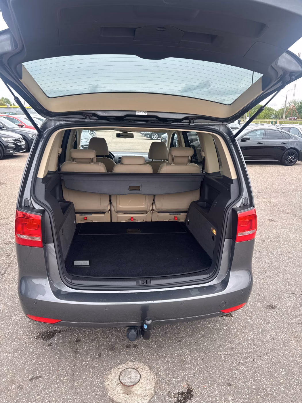 Volkswagen Touran фото 15