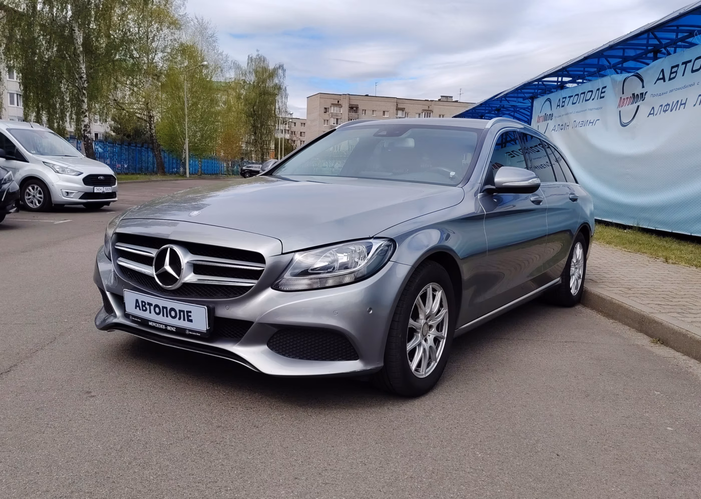 Mercedes-Benz C-Класс фото 3