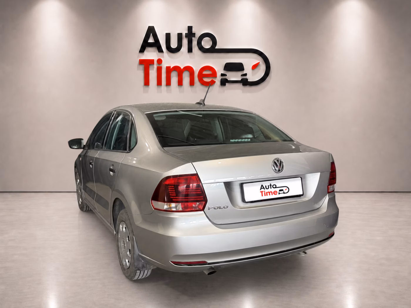 Volkswagen Polo Sedan фото 4