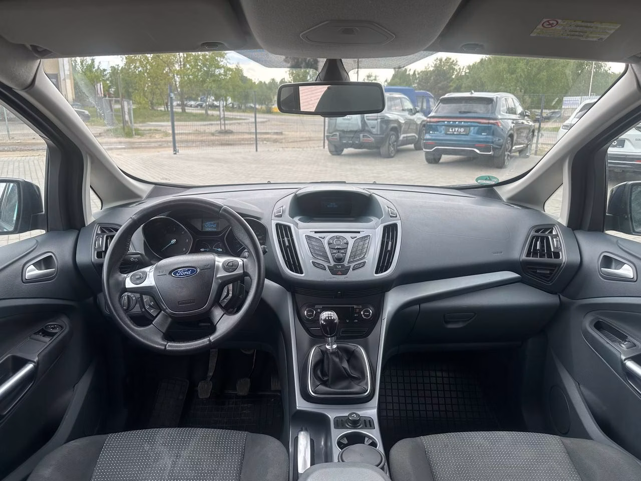 Ford C-MAX фото 12