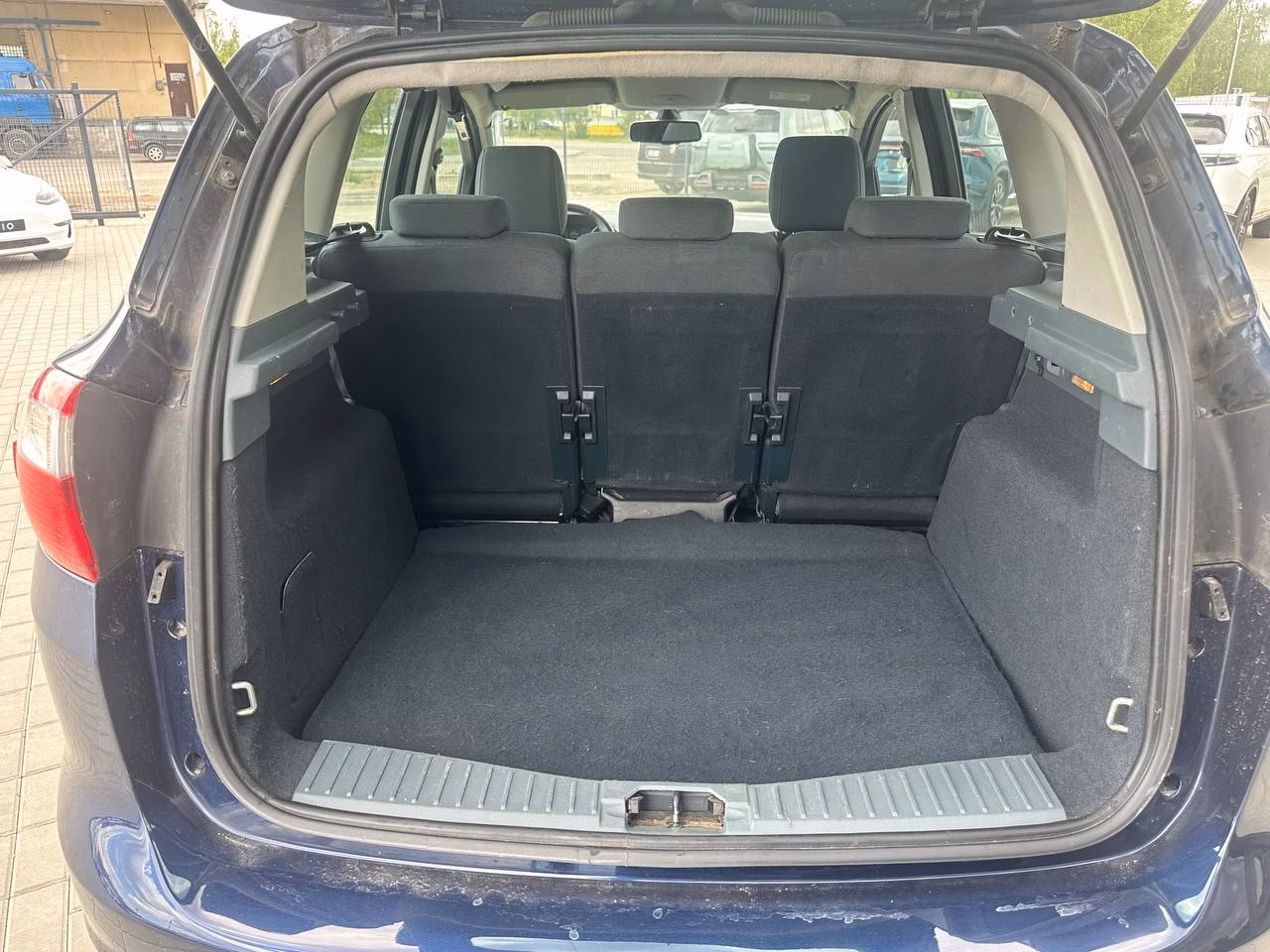 Ford C-MAX фото 18