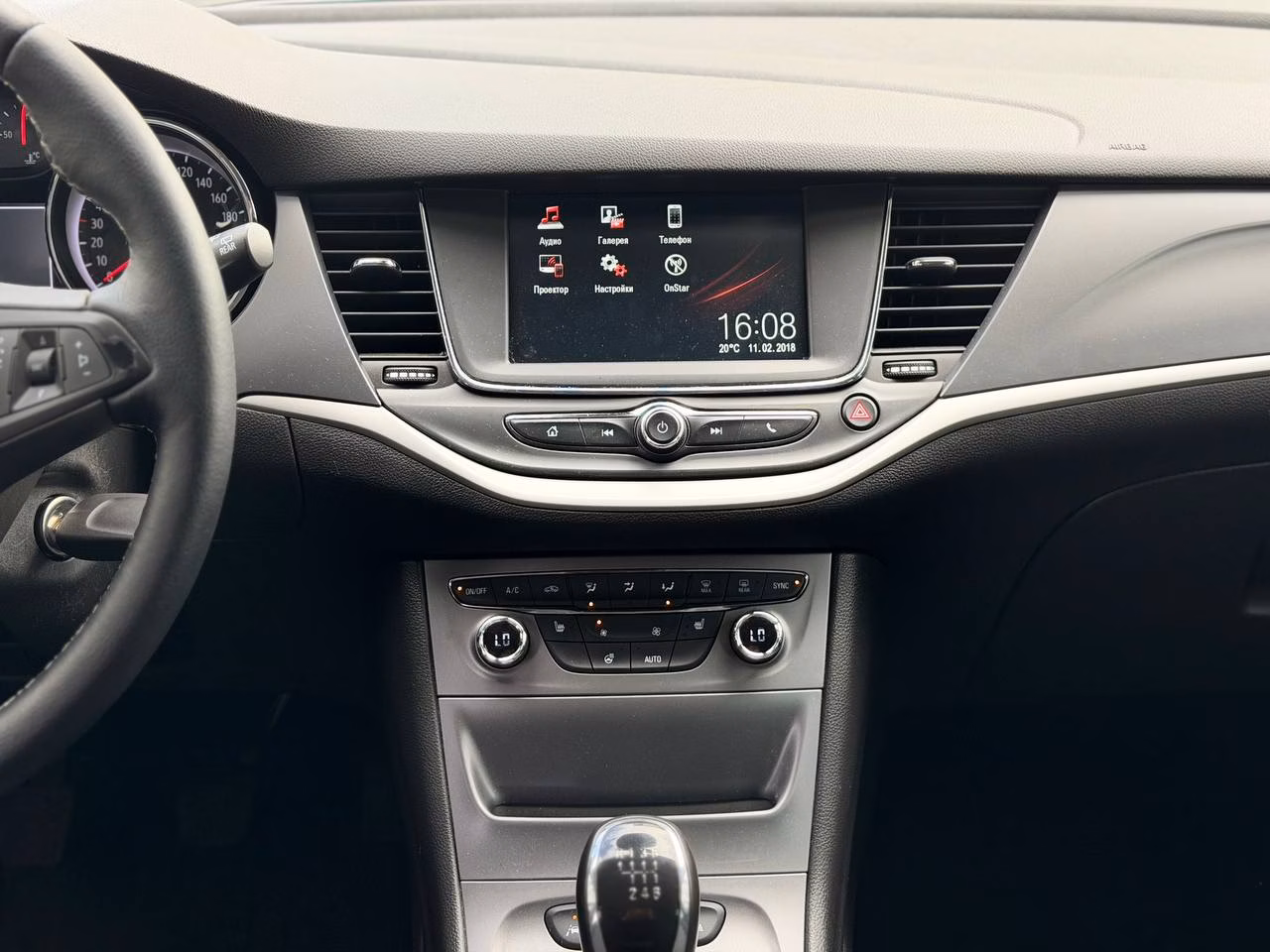Opel Astra фото 14