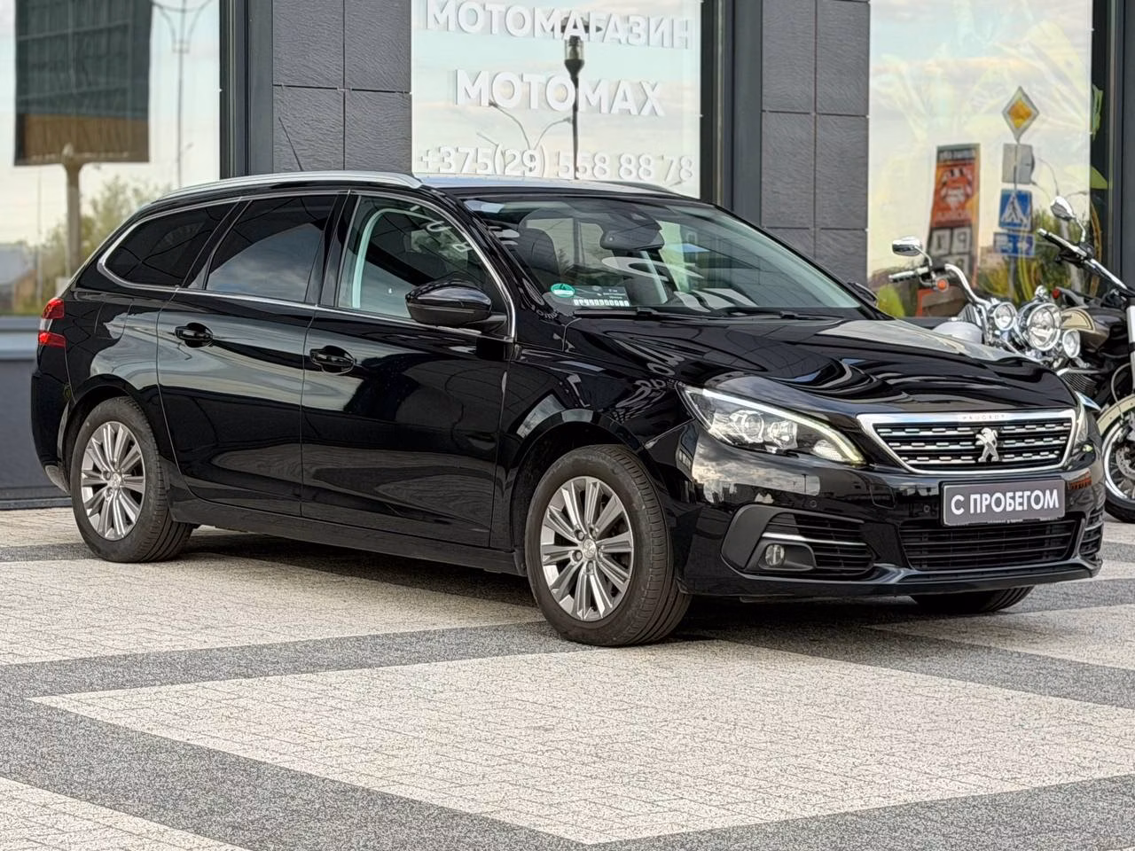Peugeot 308 фото 6