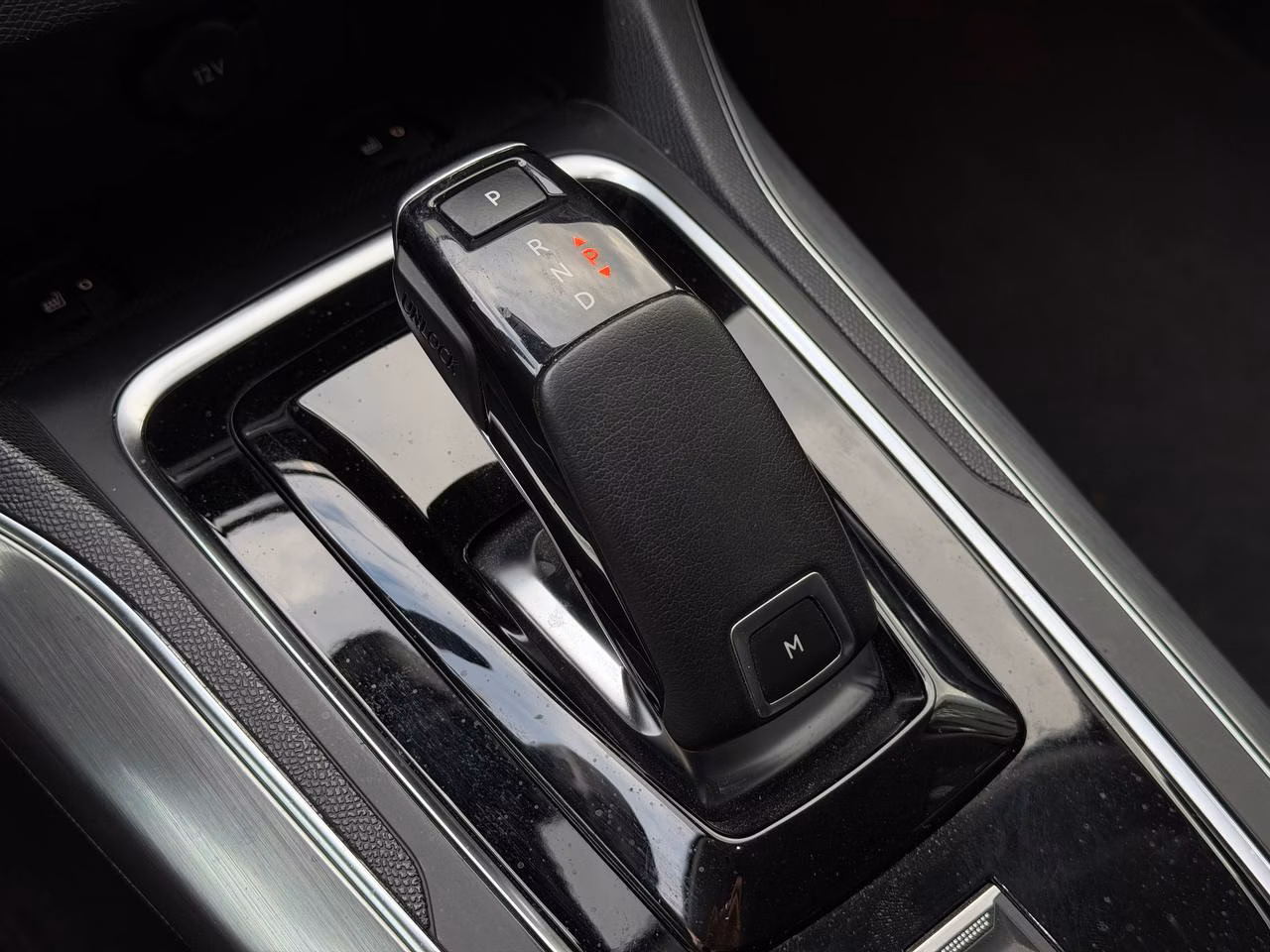 Peugeot 308 фото 11