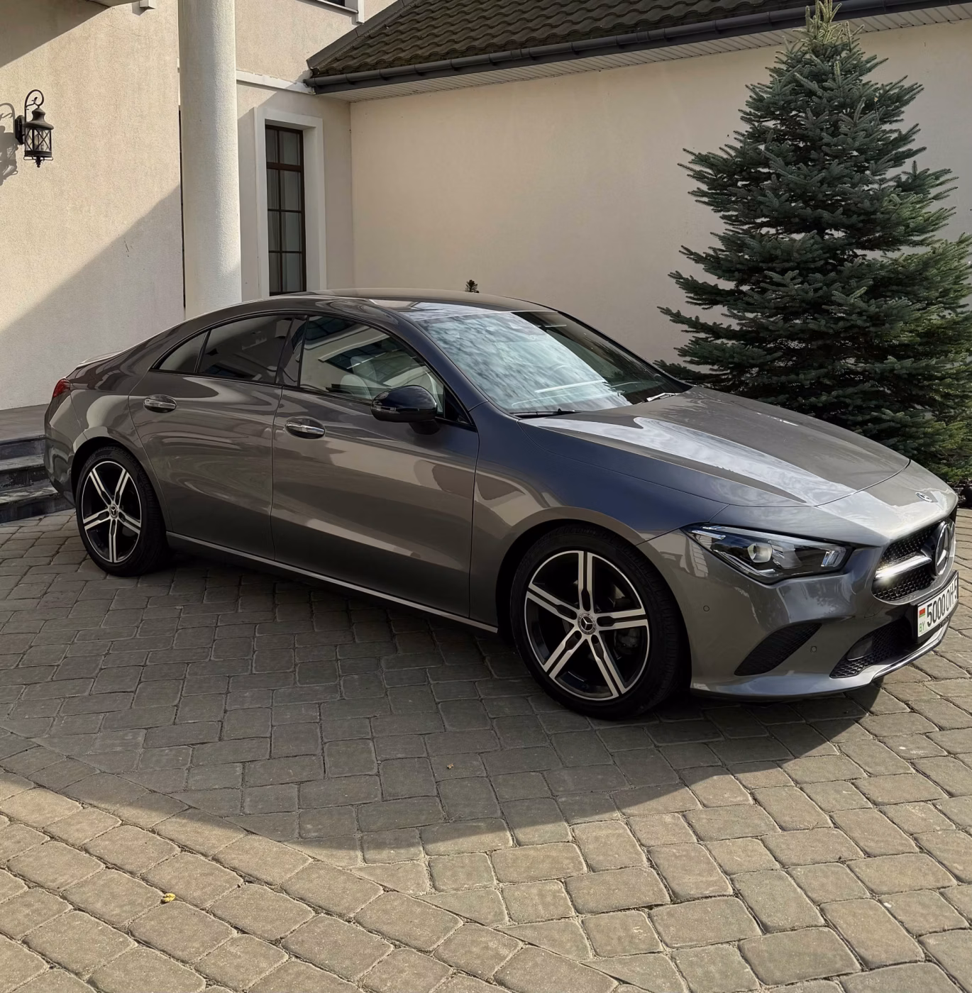 Mercedes-Benz CLA