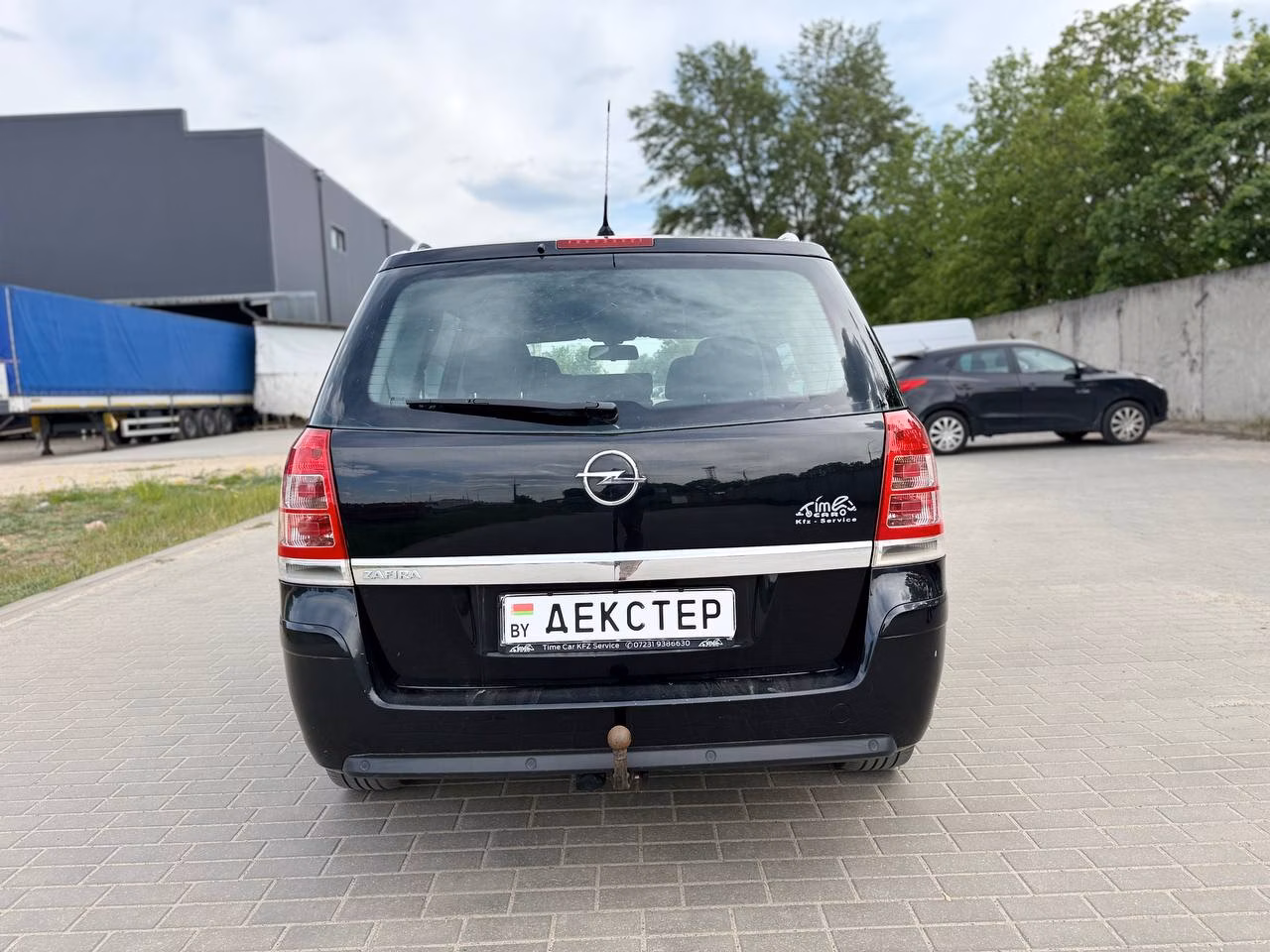 Opel Zafira фото 7