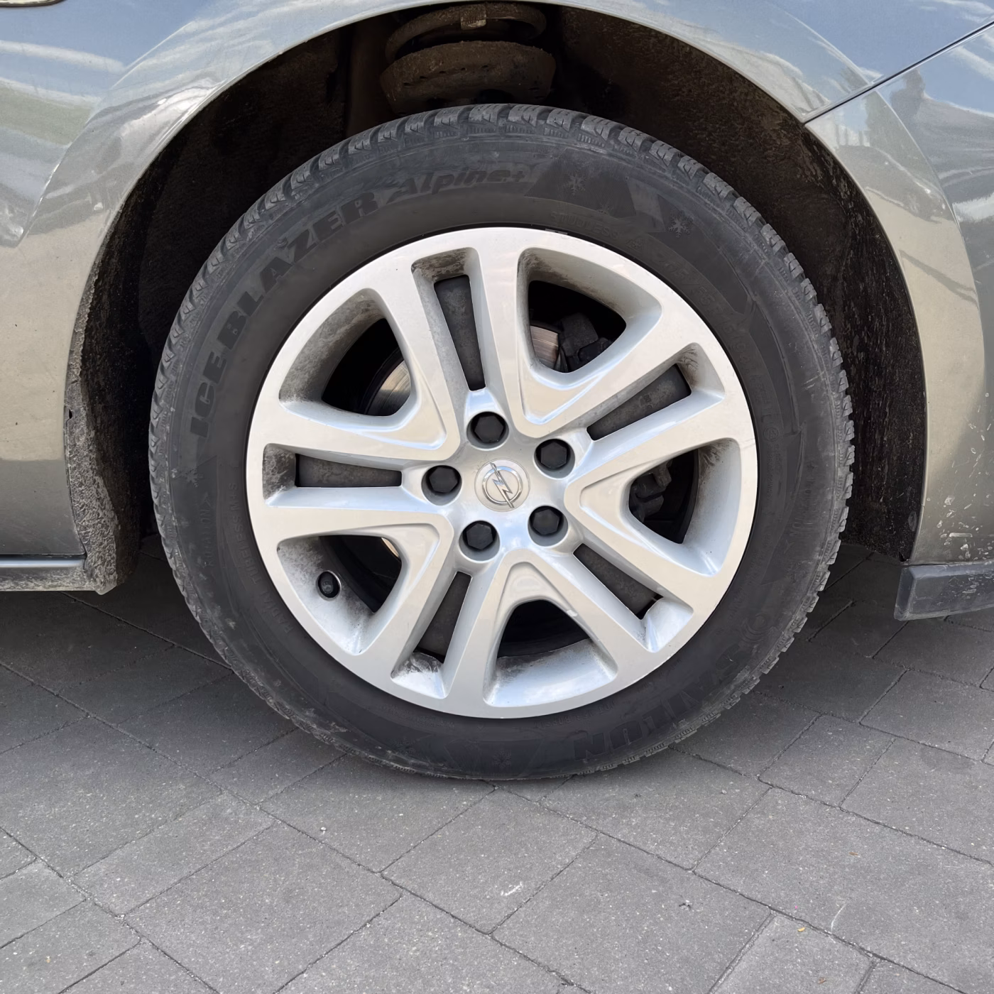 Opel Astra фото 7