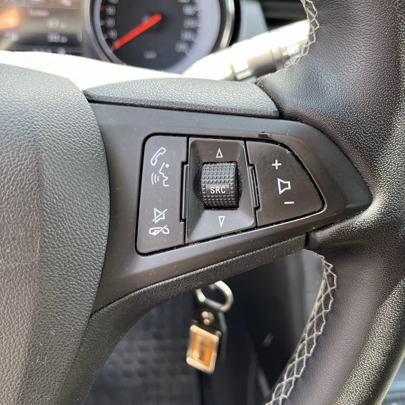 Opel Astra фото 13