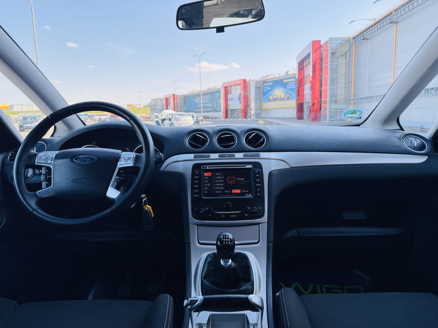 Ford S-MAX фото 9