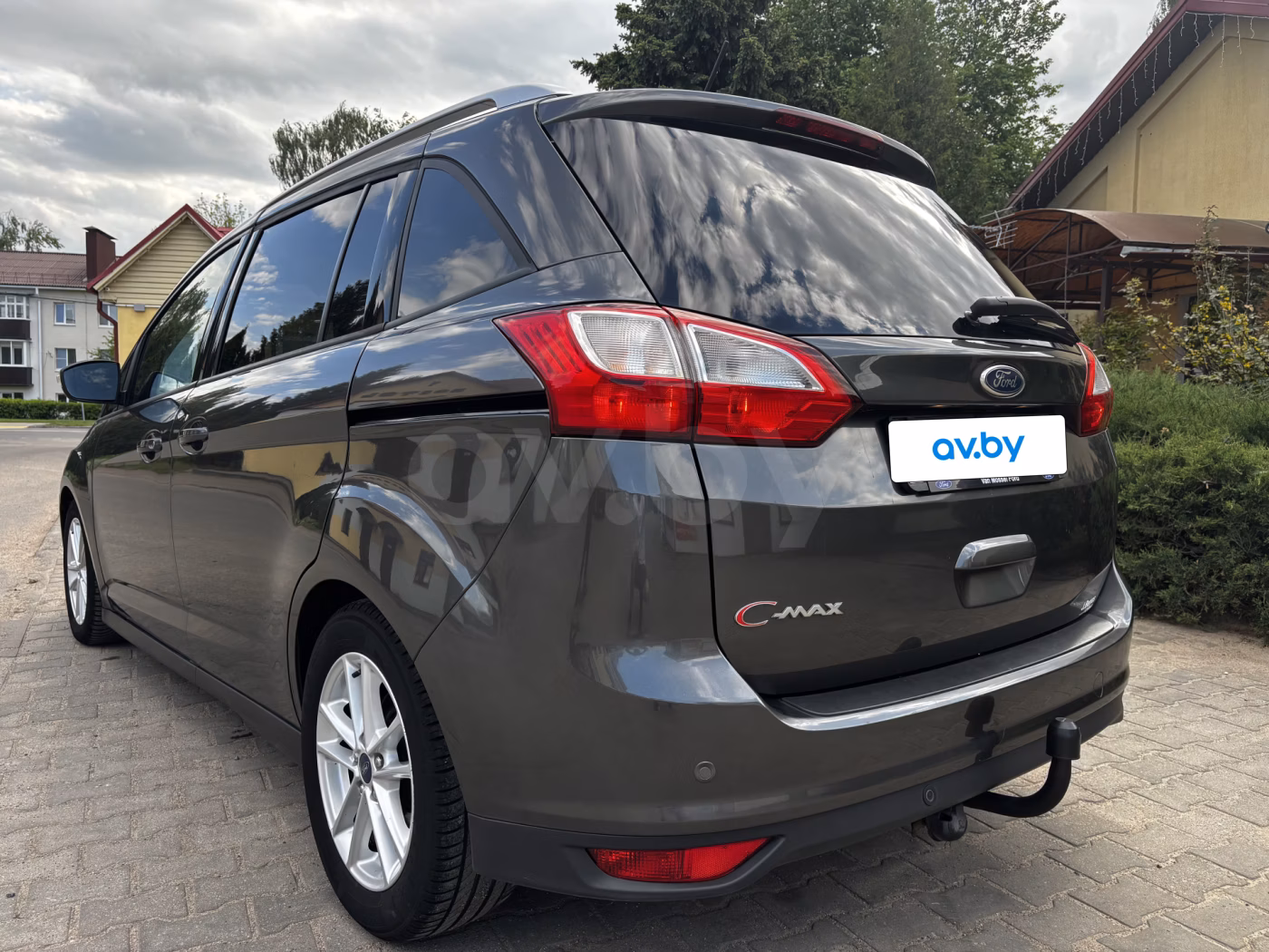 Ford Grand C-Max фото 8