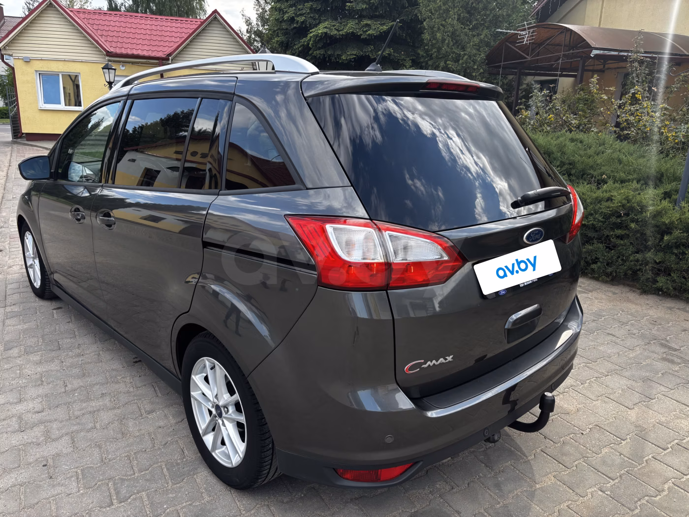 Ford Grand C-Max фото 11