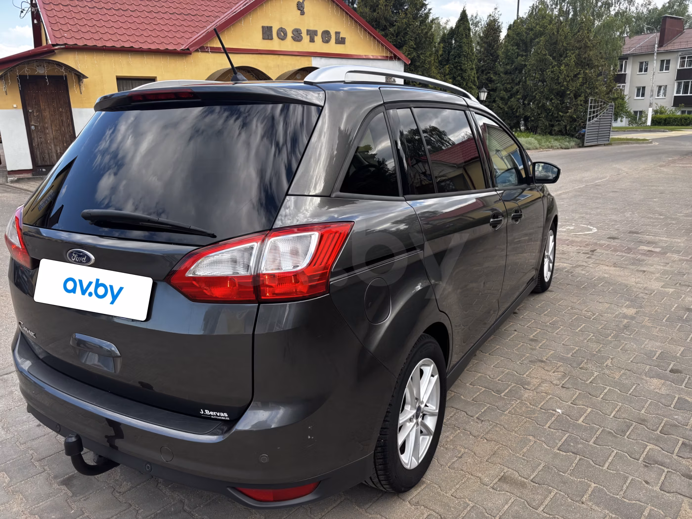Ford Grand C-Max фото 12