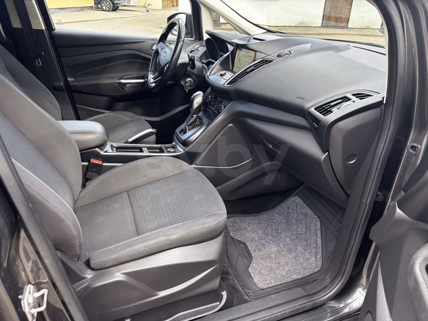 Ford Grand C-Max фото 14