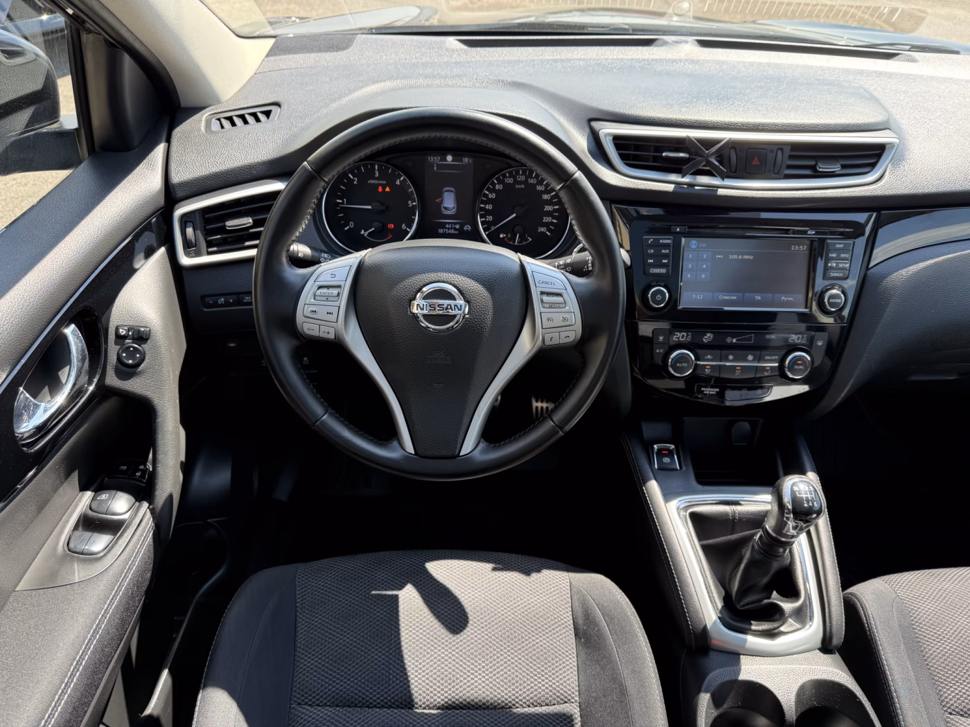 Nissan Qashqai фото 11