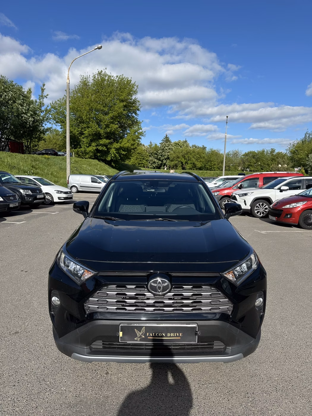 Toyota RAV4 фото 2