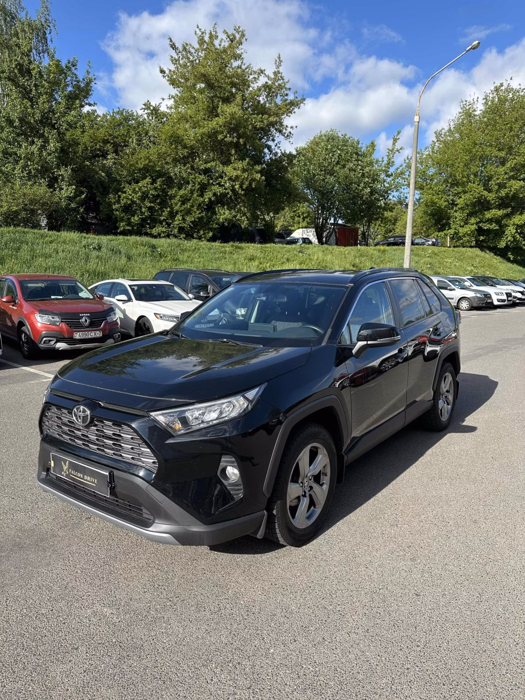 Toyota RAV4 фото 3