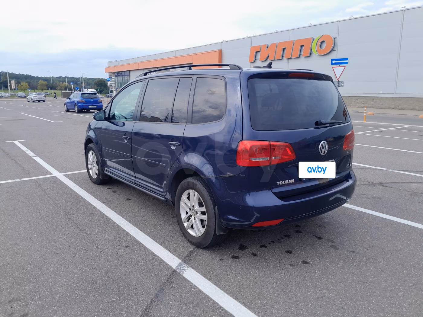 Volkswagen Touran фото 6