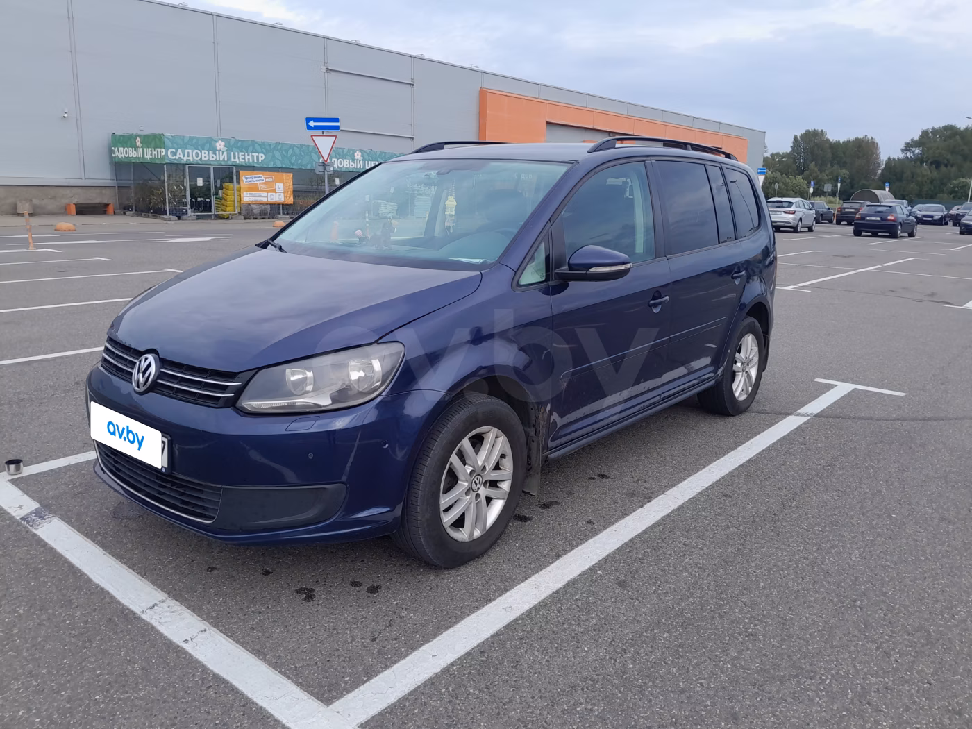 Volkswagen Touran фото 8