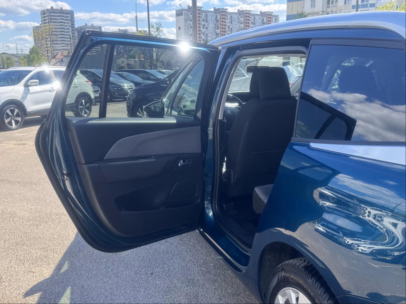 Citroen C4 Grand Spacetourer фото 11