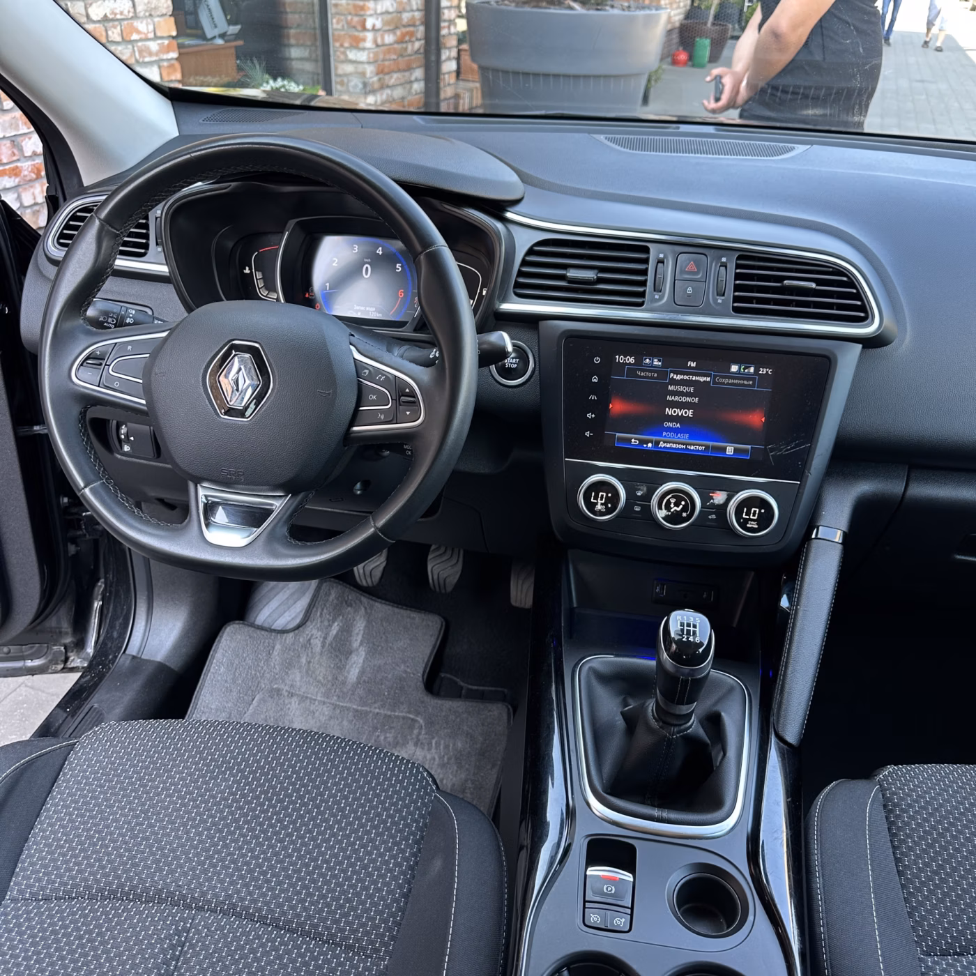 Renault Kadjar фото 19