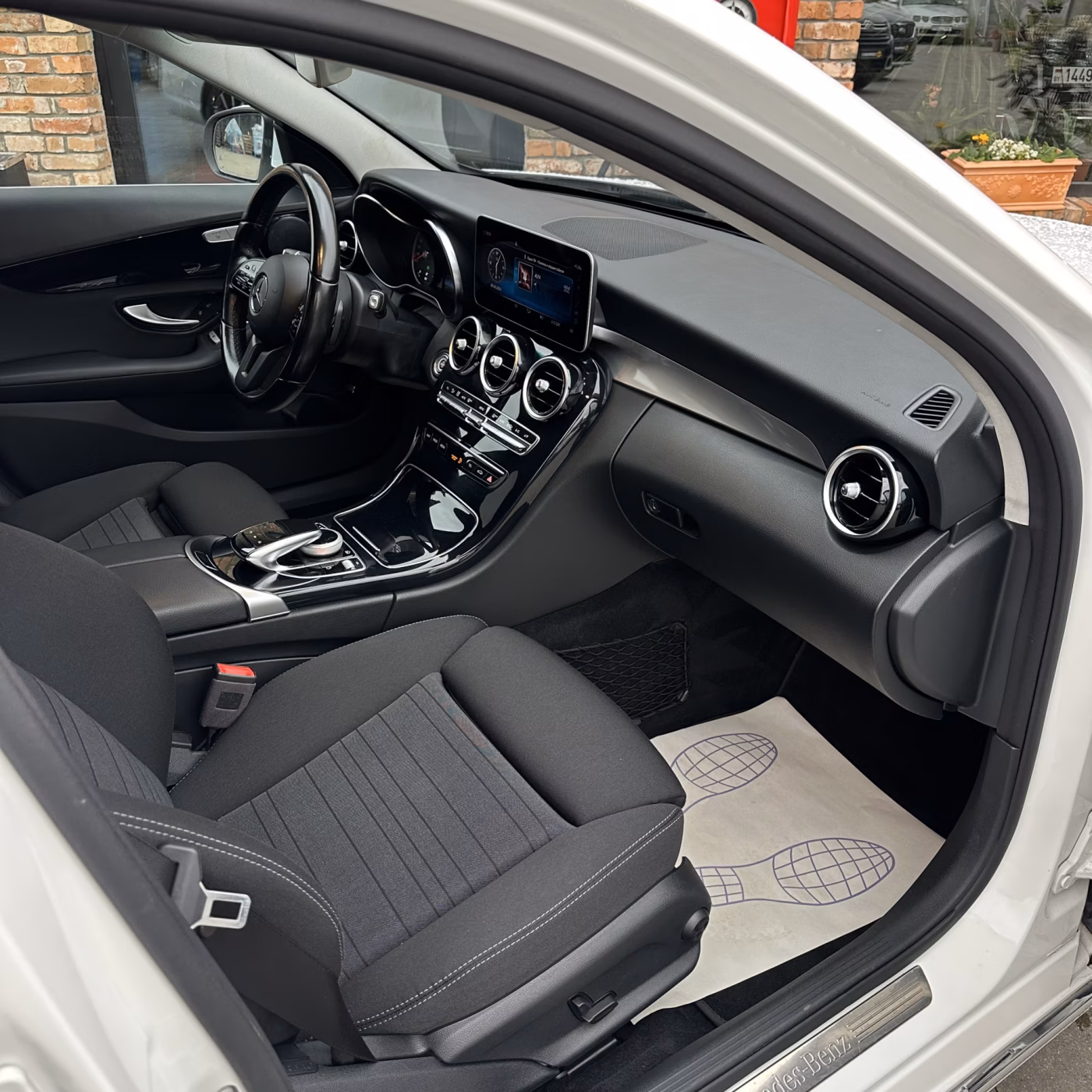 Mercedes-Benz C-Класс фото 18