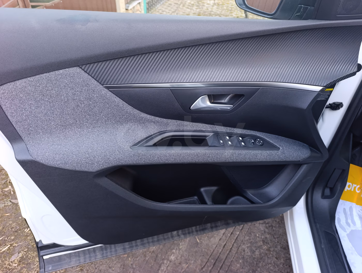 Peugeot 5008 фото 15