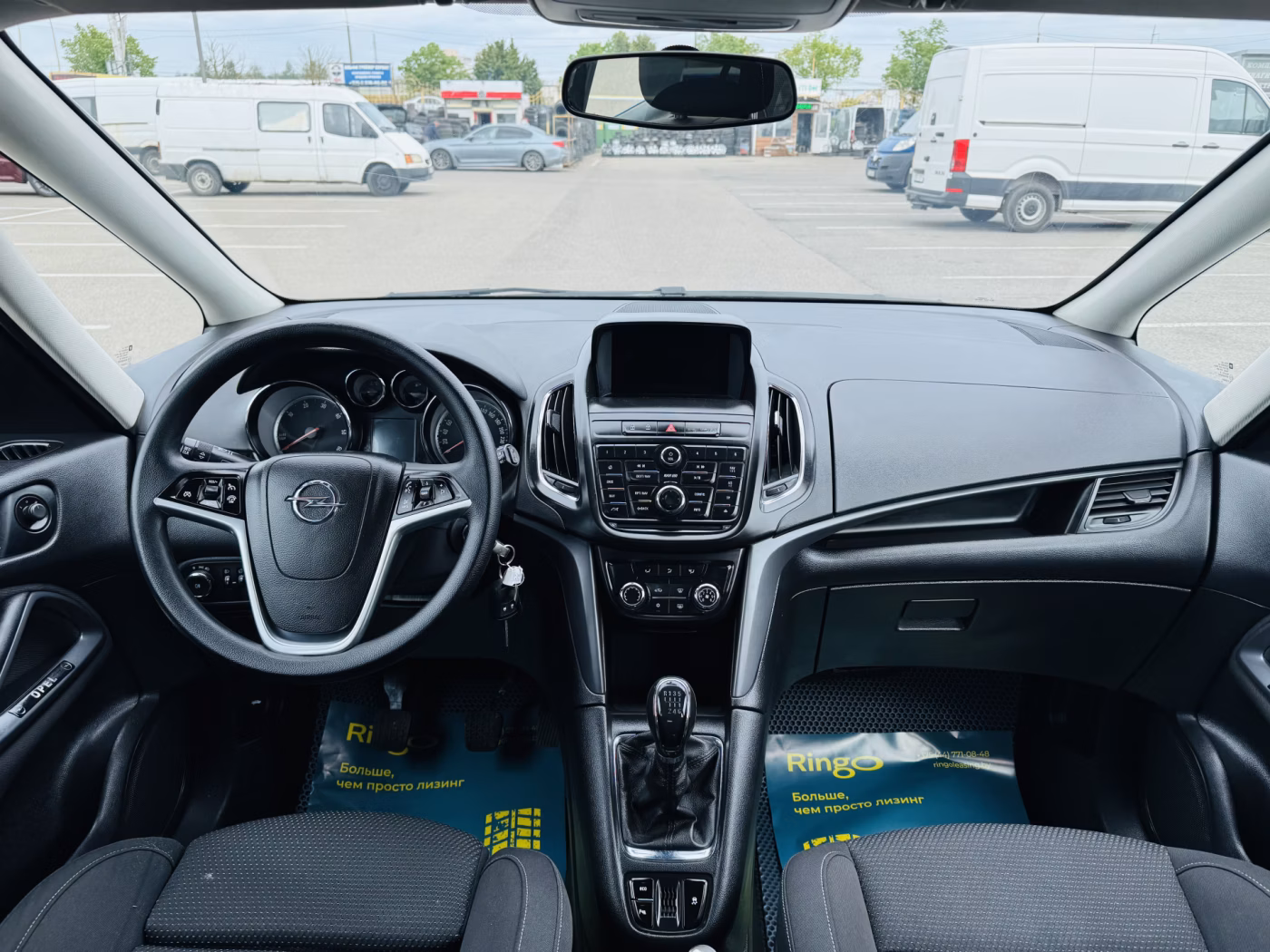 Opel Zafira фото 9