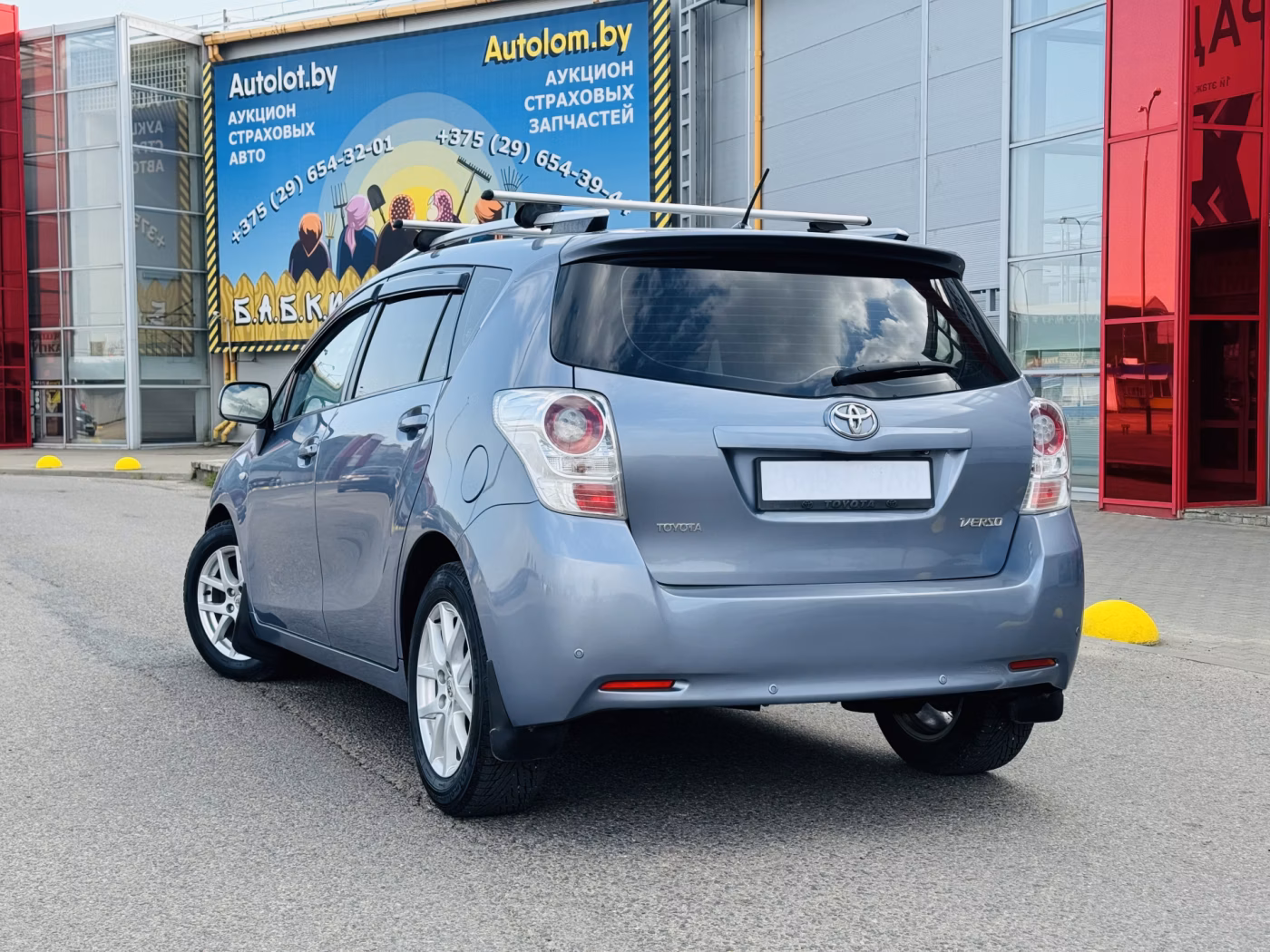Toyota Verso фото 4