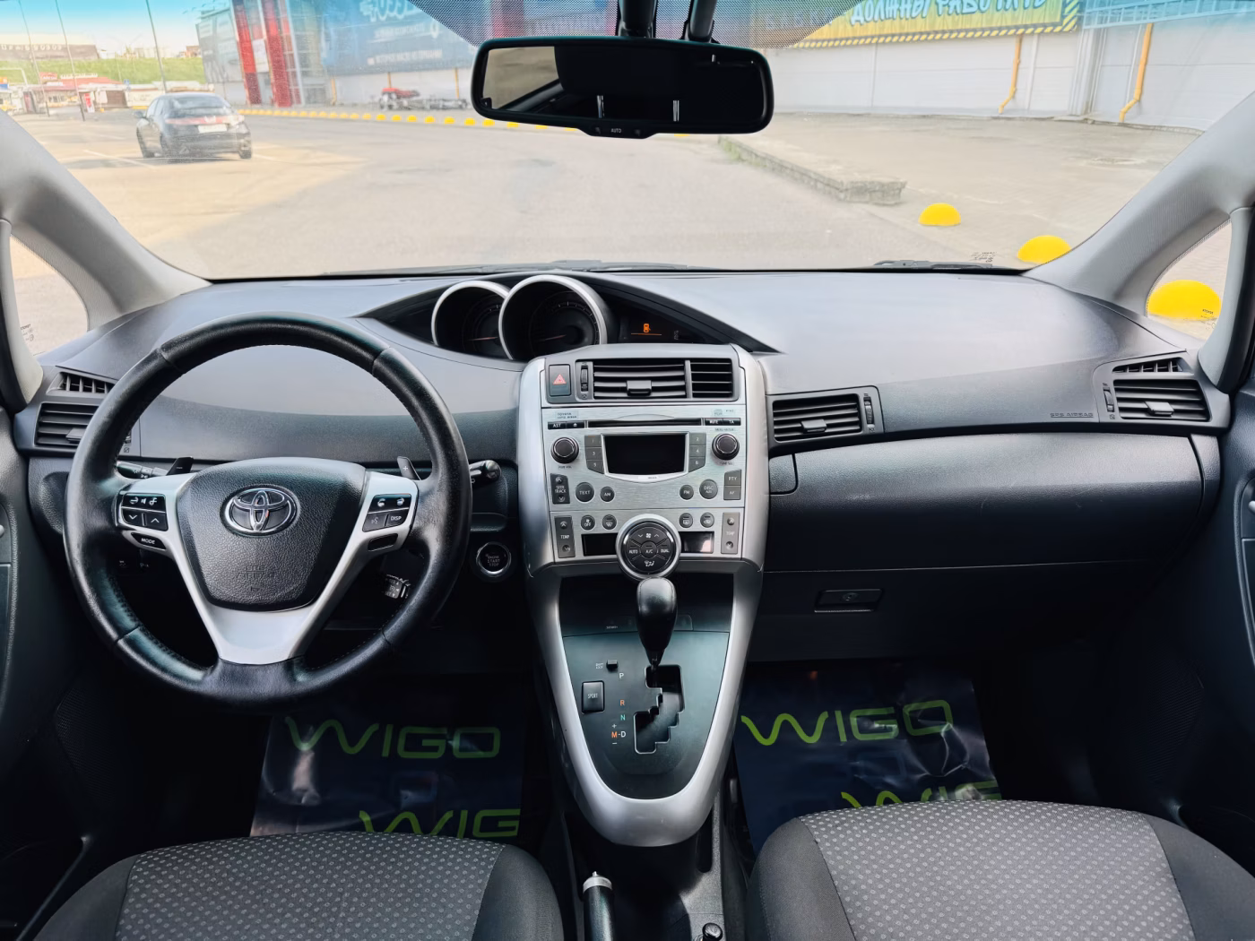 Toyota Verso фото 10
