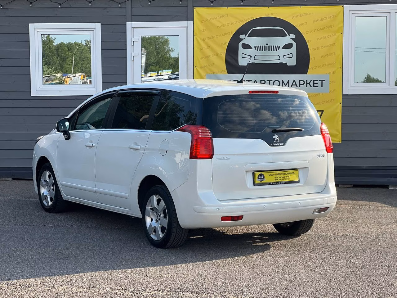 Peugeot 5008 фото 8