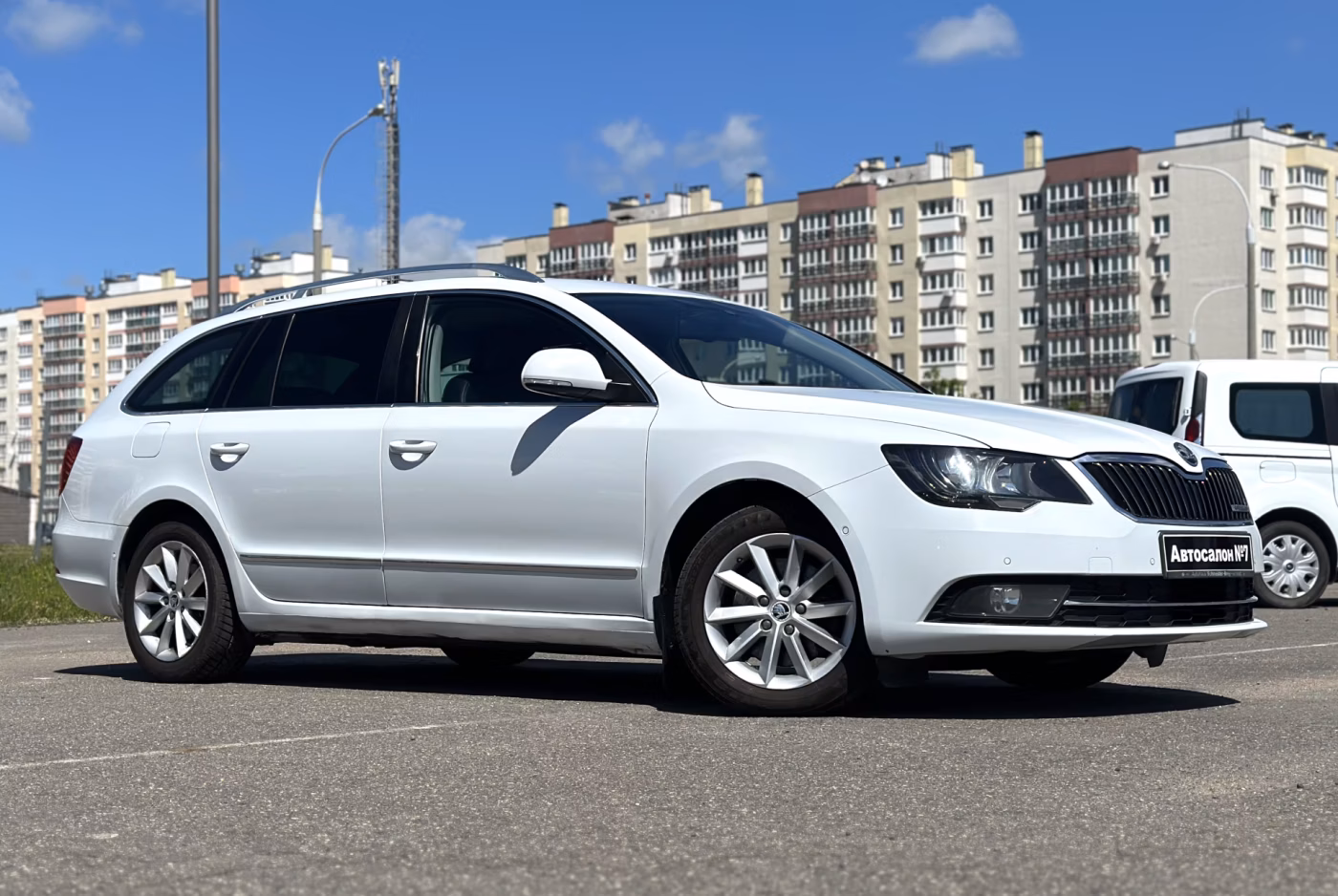 Skoda Superb фото 4