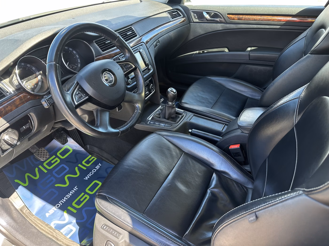 Skoda Superb фото 8