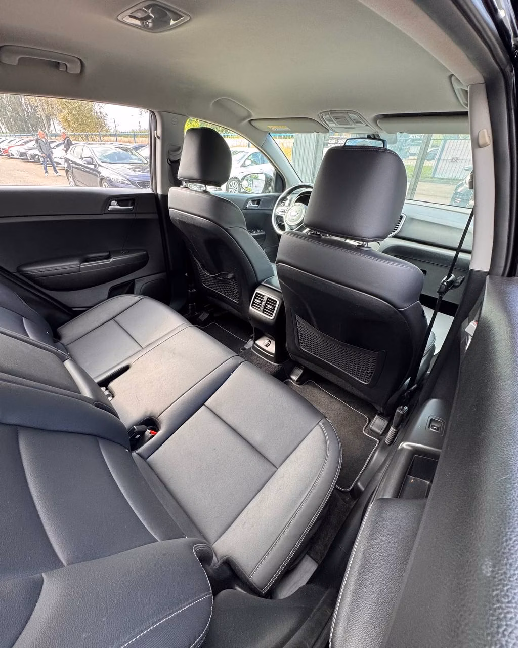 Kia Sportage фото 11