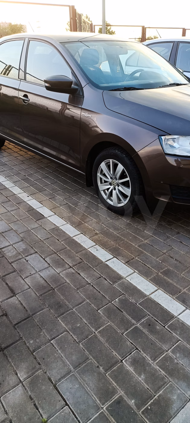 Skoda Rapid фото 8