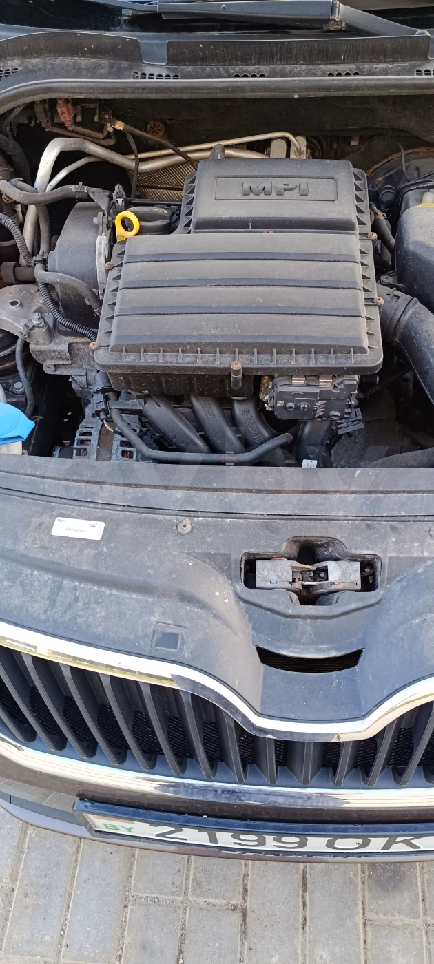 Skoda Rapid фото 10