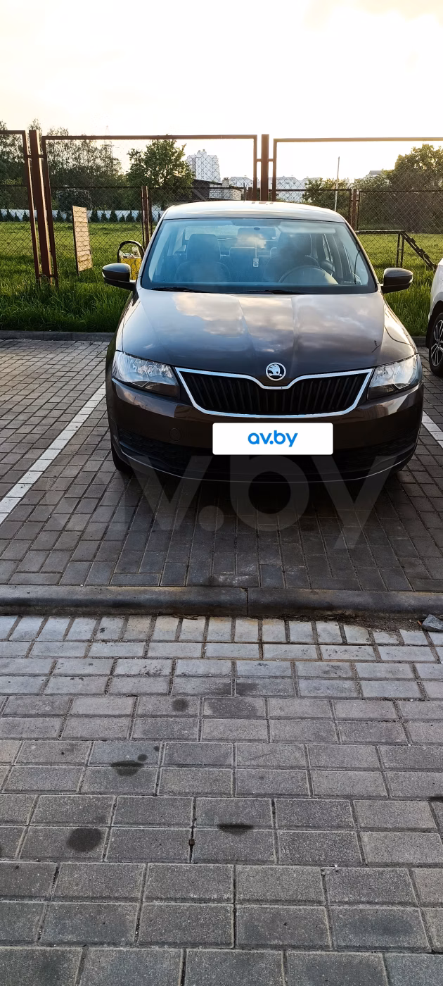 Skoda Rapid фото 13
