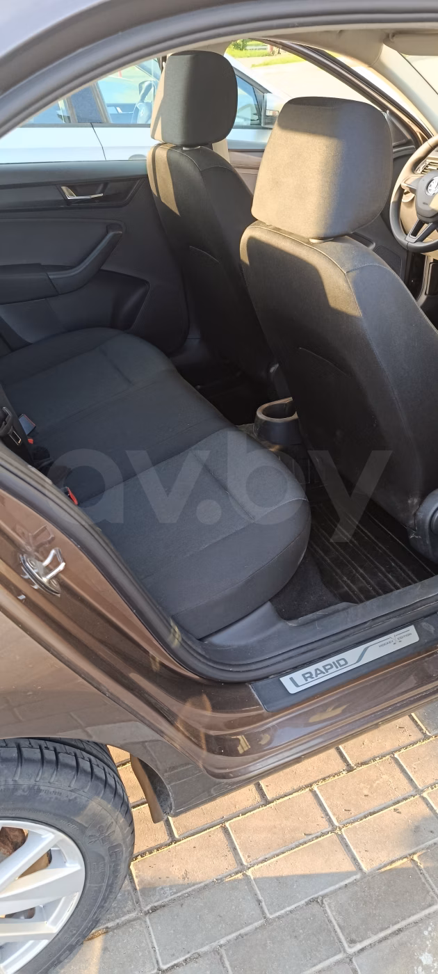 Skoda Rapid фото 15