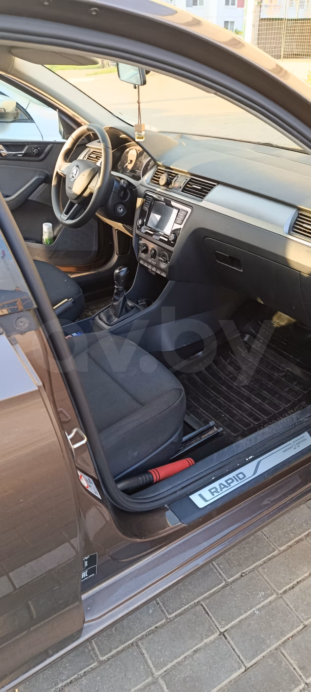 Skoda Rapid фото 19