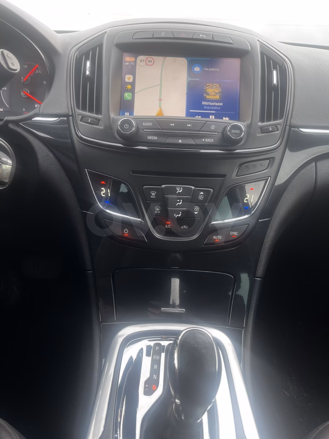 Opel Insignia фото 12