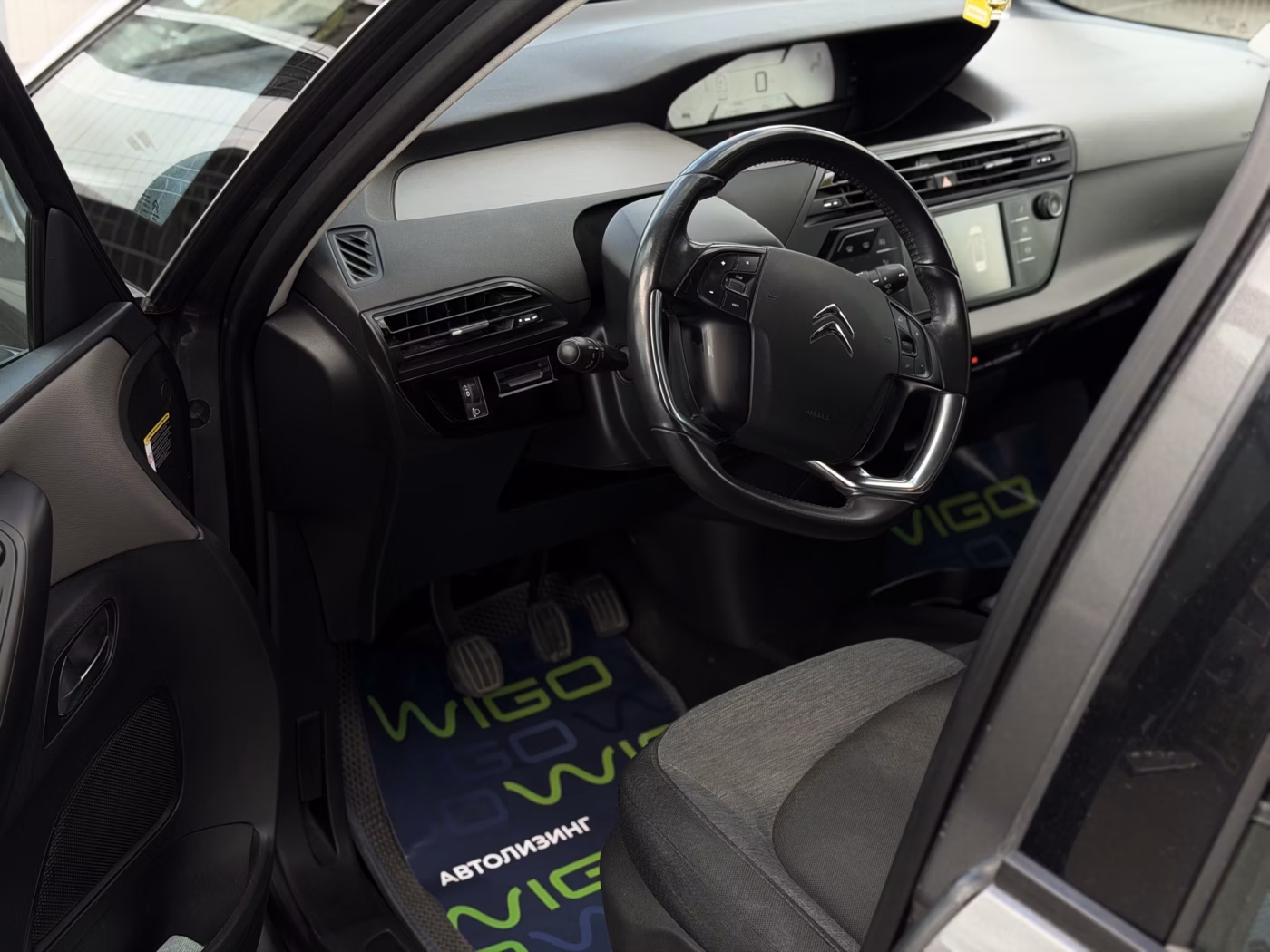 Citroen C4 Grand Spacetourer фото 12